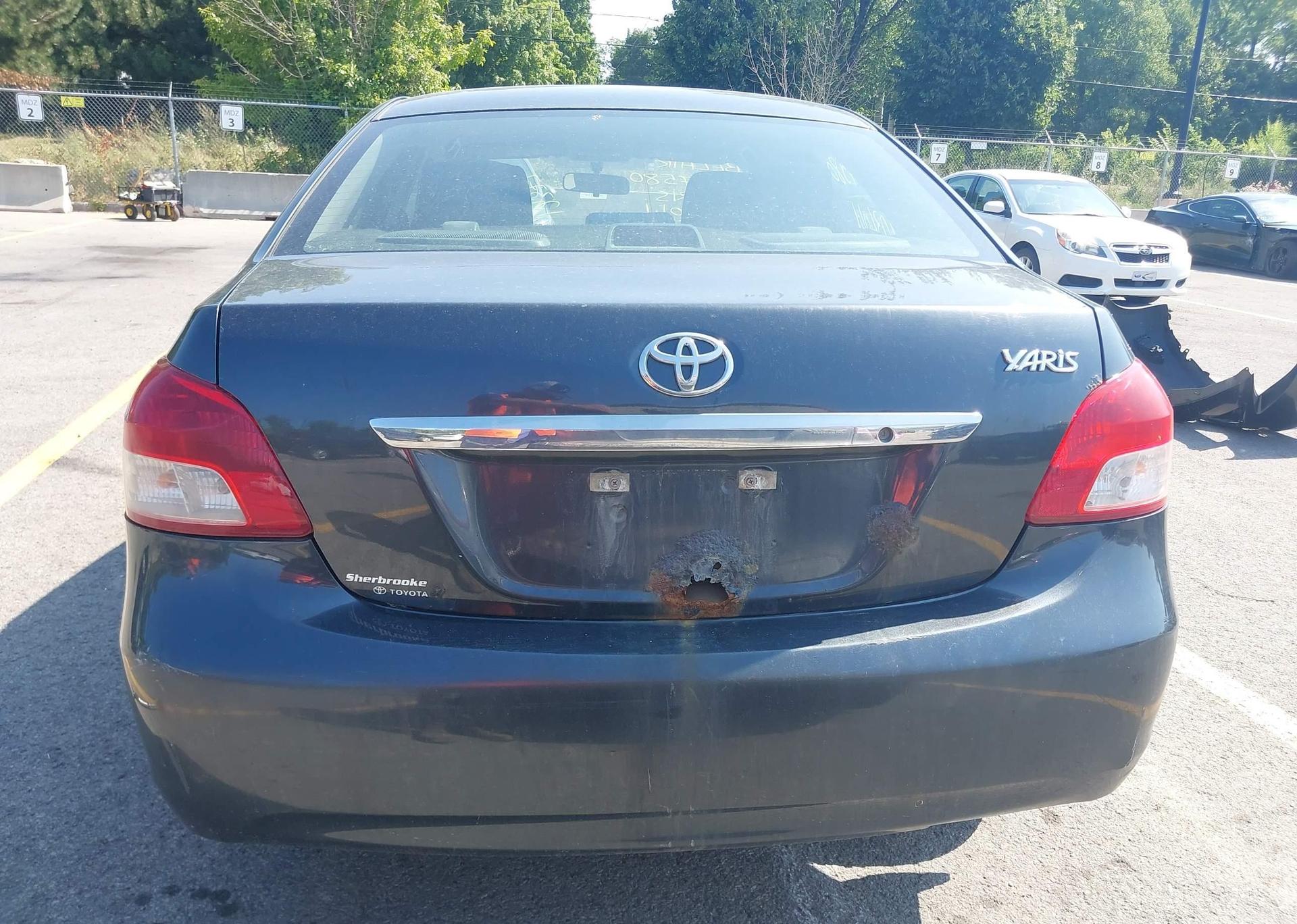 2012 TOYOTA YARIS