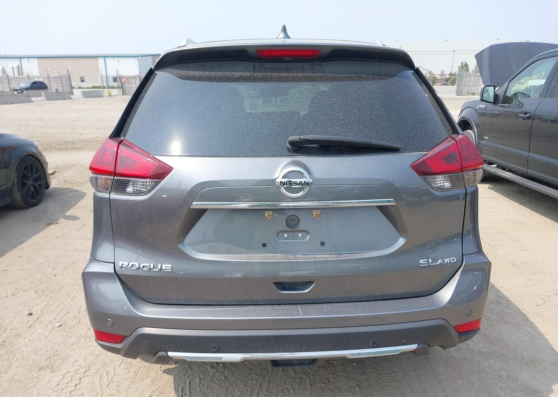 2019 NISSAN ROGUE S