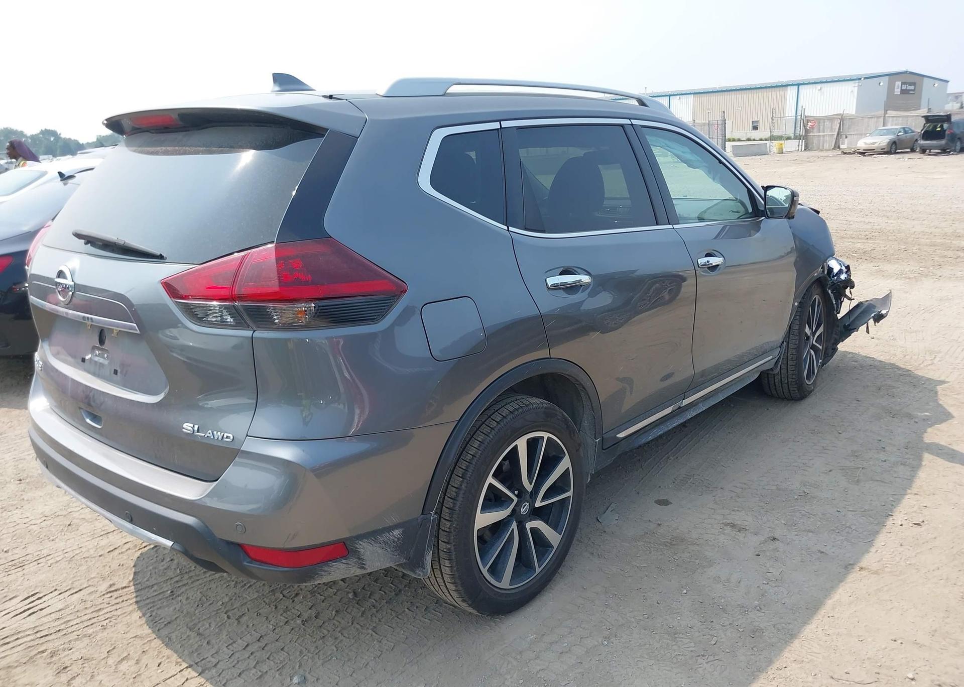 2019 NISSAN ROGUE S