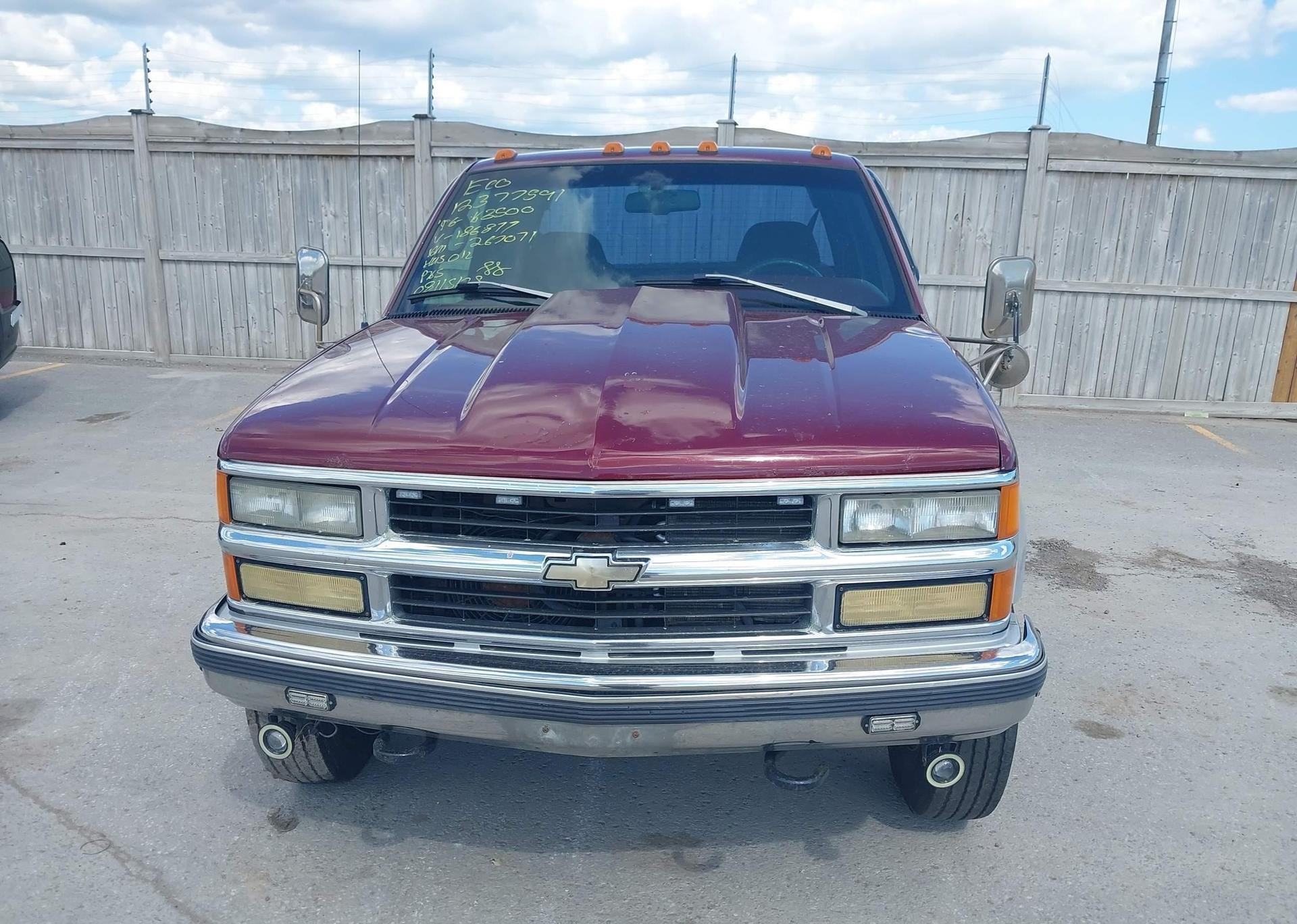 1996 CHEVROLET GMT-400 K3500
