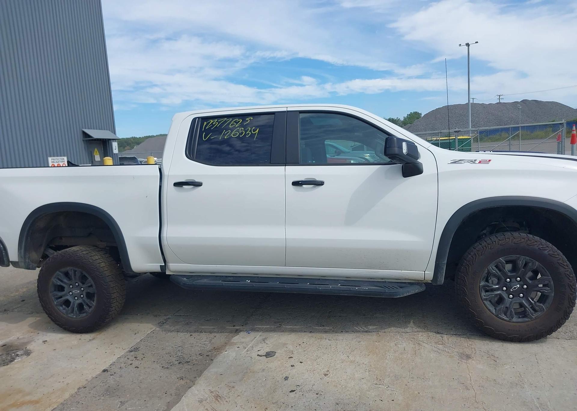 2023 CHEVROLET SILVERADO K1500 ZR2