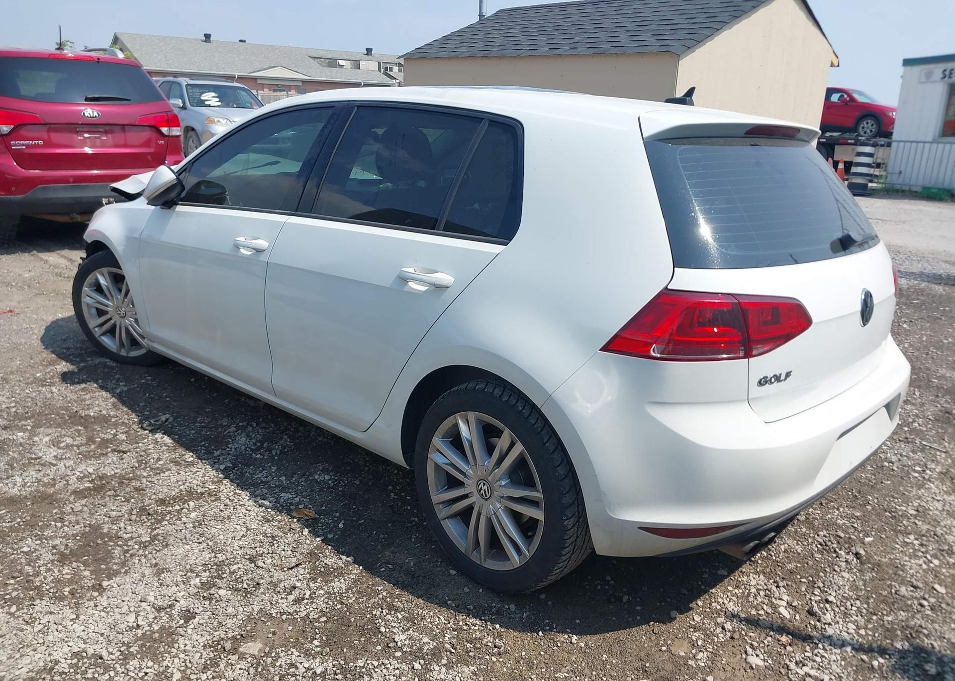 2015 VOLKSWAGEN GOLF