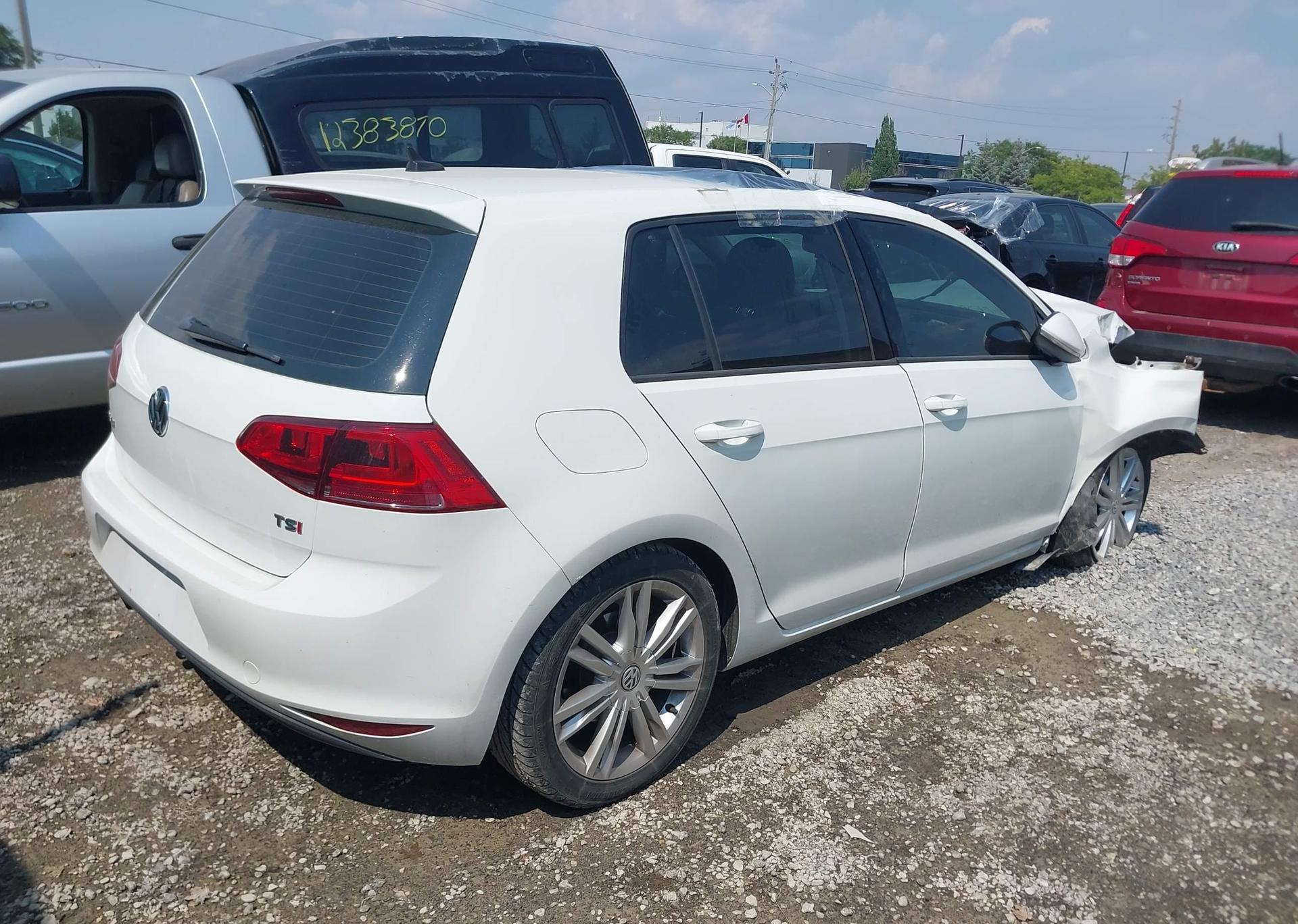 2015 VOLKSWAGEN GOLF