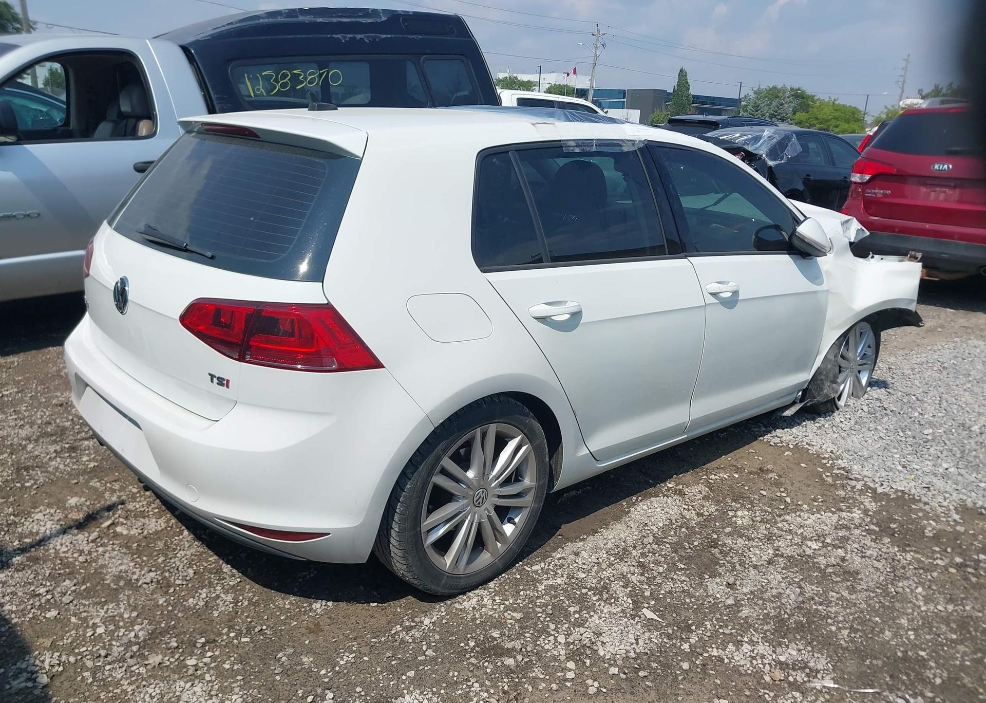 2015 VOLKSWAGEN GOLF
