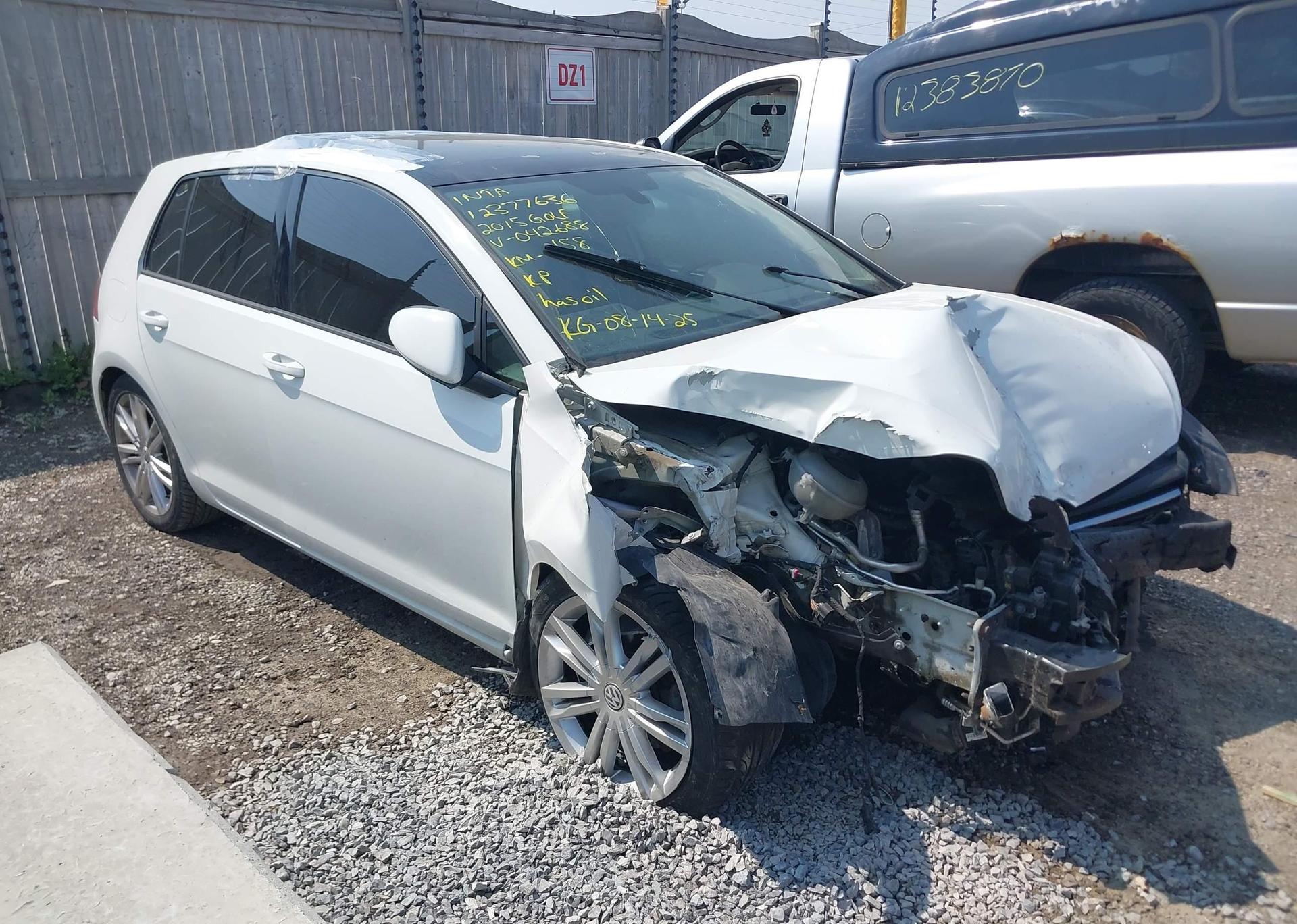 2015 VOLKSWAGEN GOLF