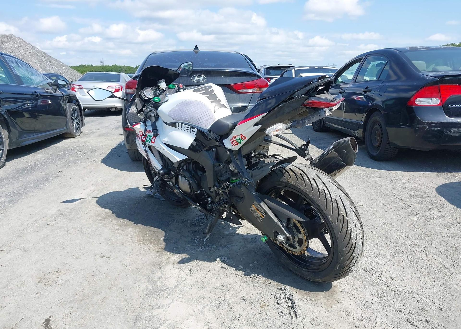 2017 KAWASAKI ZX636 E