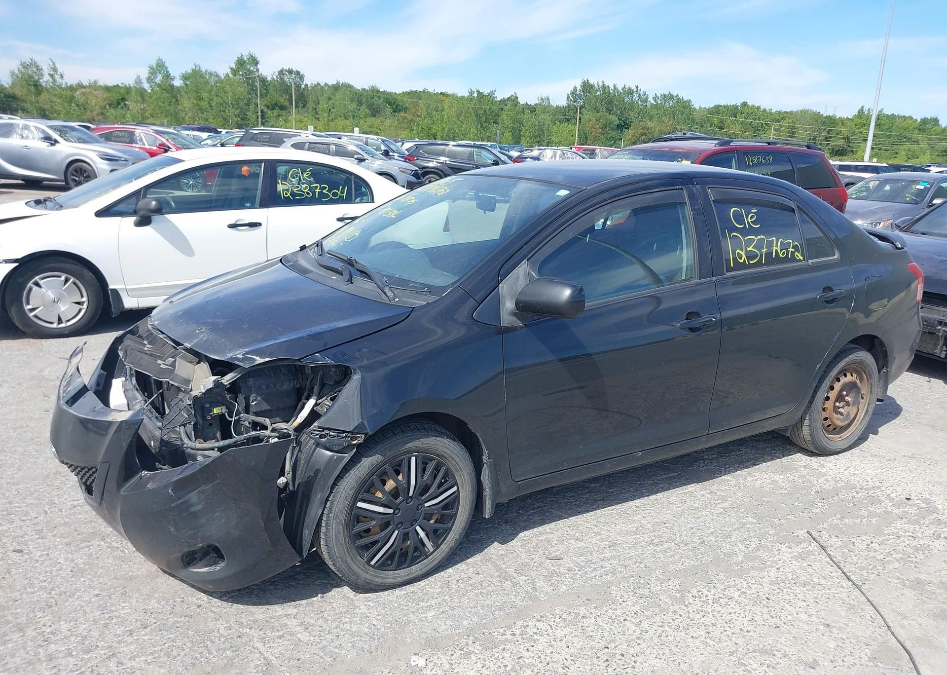2010 TOYOTA YARIS