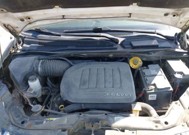 2016 DODGE GRAND CARAVAN SE