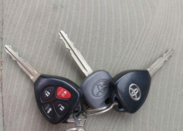 2012 TOYOTA COROLLA CE