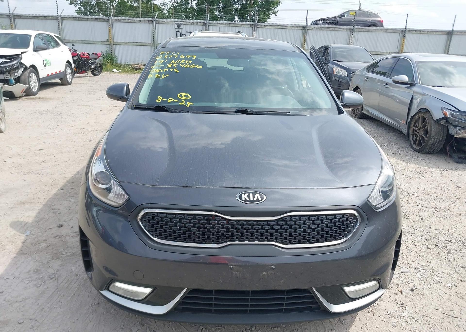 2019 KIA NIRO L