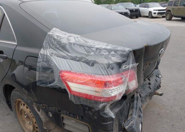 2010 TOYOTA CAMRY LE