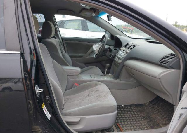 2010 TOYOTA CAMRY LE
