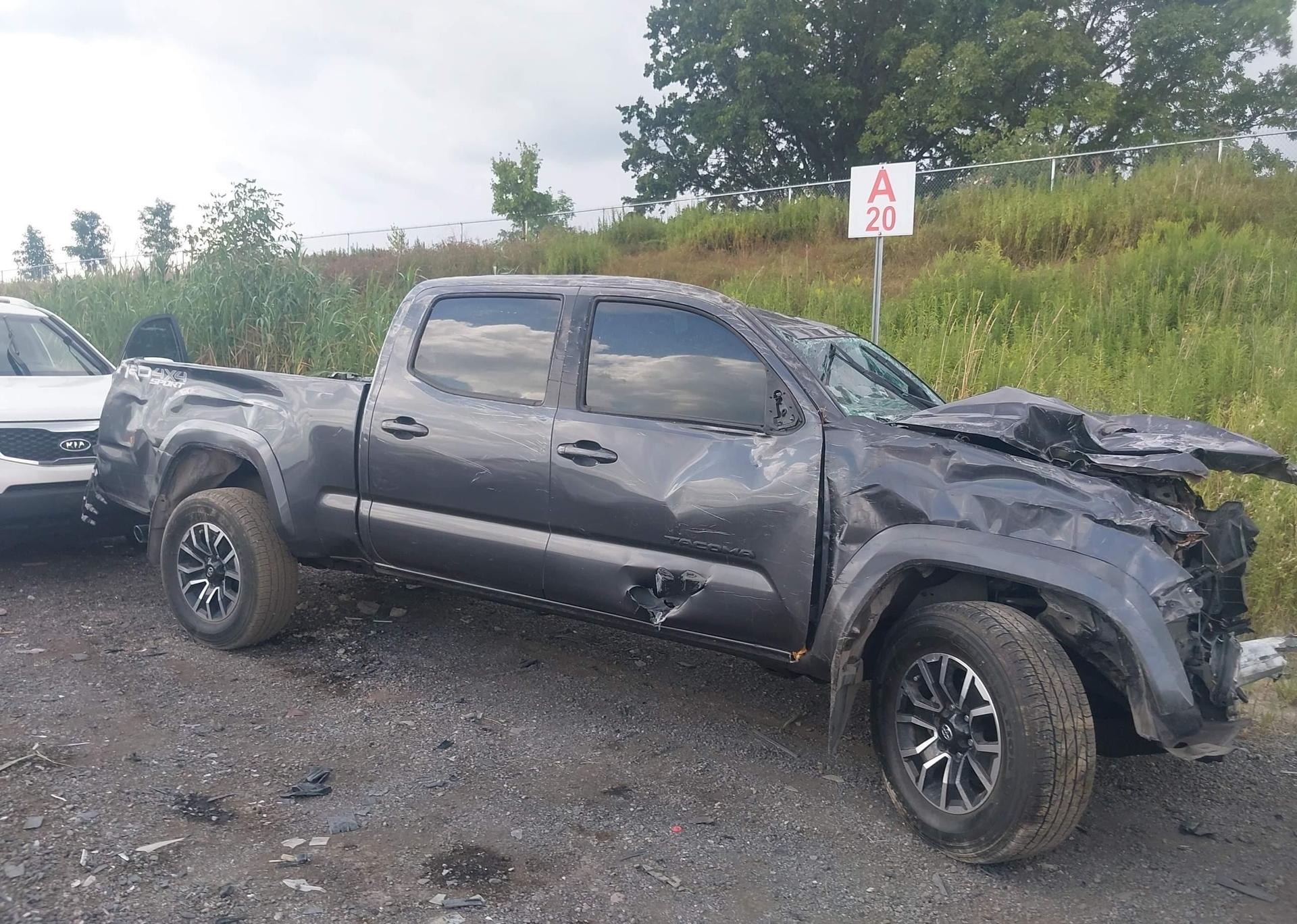 2023 TOYOTA TACOMA DOUBLE CAB