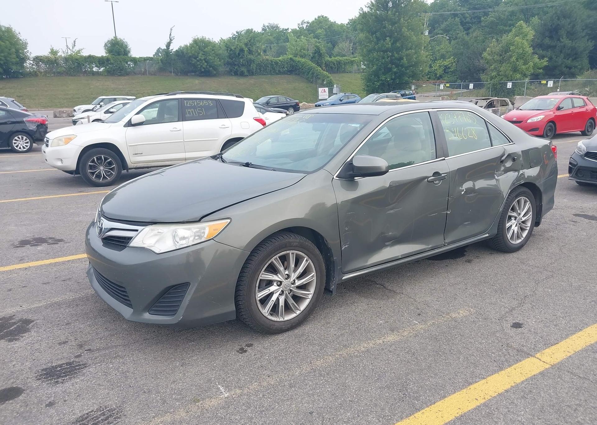 2012 TOYOTA CAMRY LE