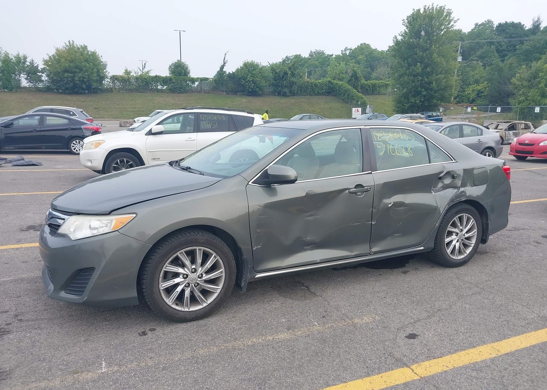 2012 TOYOTA CAMRY LE