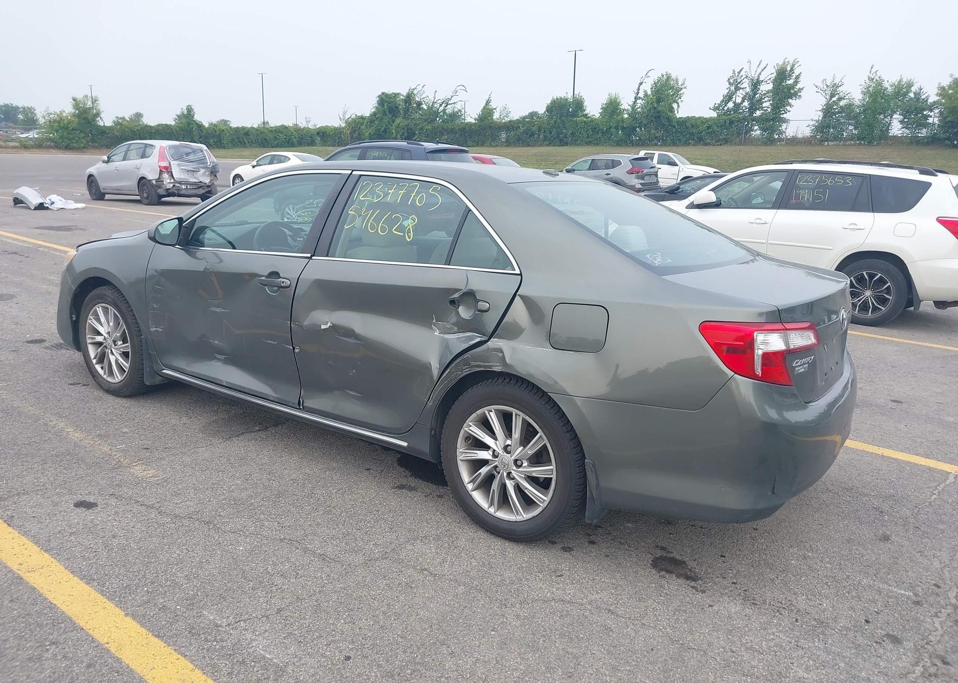 2012 TOYOTA CAMRY LE