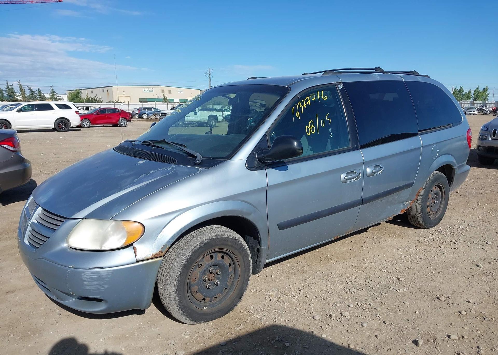 2005 DODGE GRAND CARAVAN SE