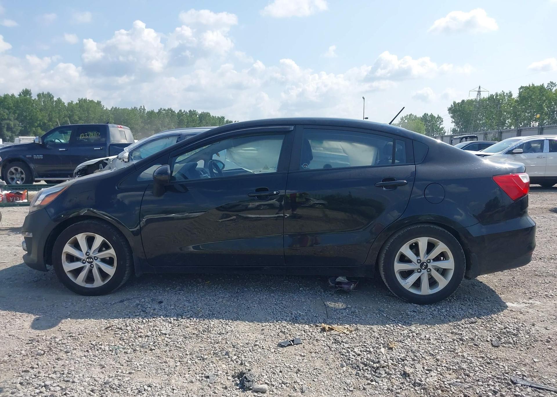 2016 KIA RIO EX
