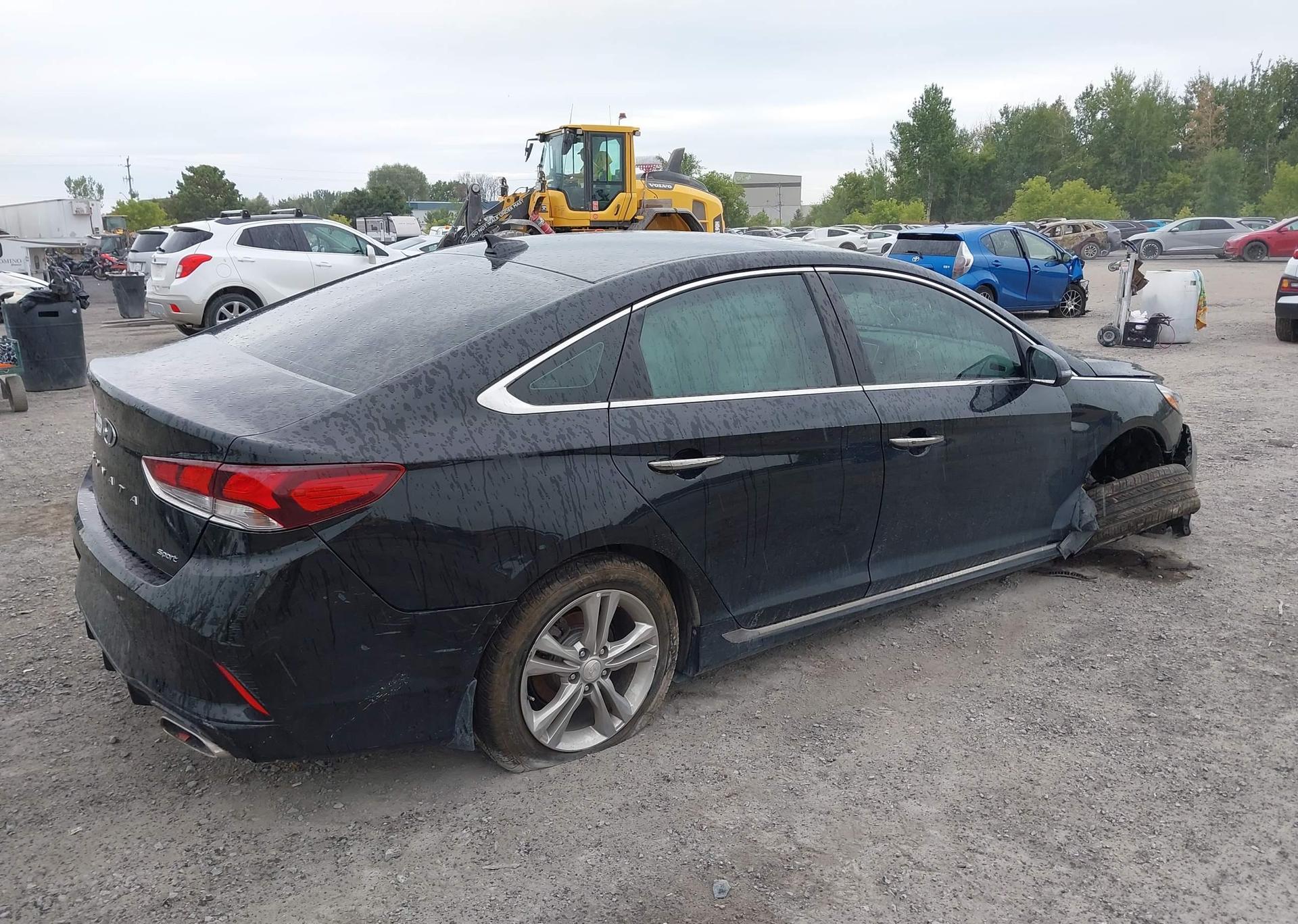 2018 HYUNDAI SONATA 2.4 SPORT