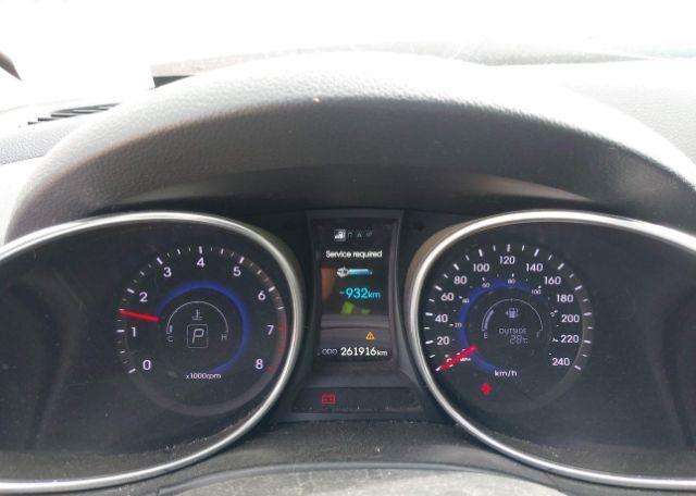 2013 HYUNDAI SANTA FE SPORT 2.0T SE
