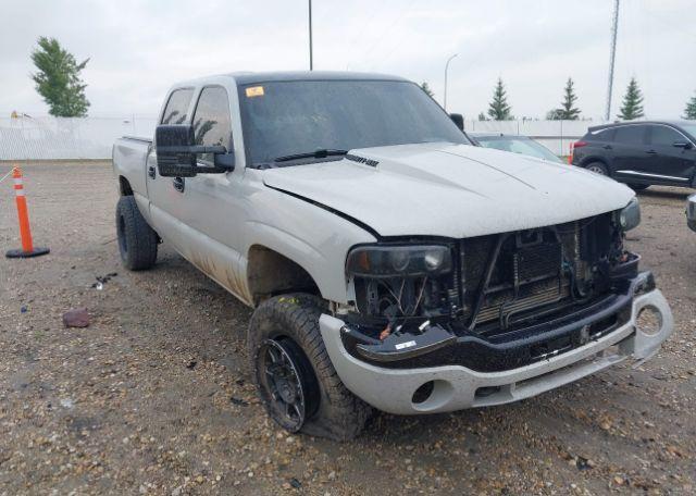 2005 GMC SIERRA 2500HD SL