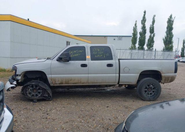 2005 GMC SIERRA 2500HD SL
