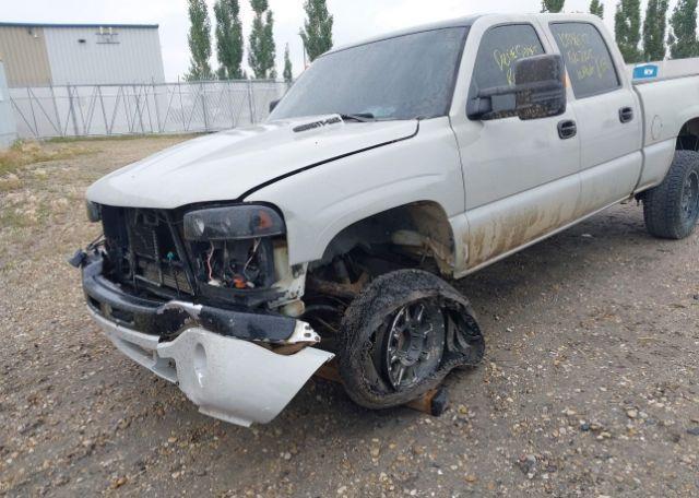 2005 GMC SIERRA 2500HD SL