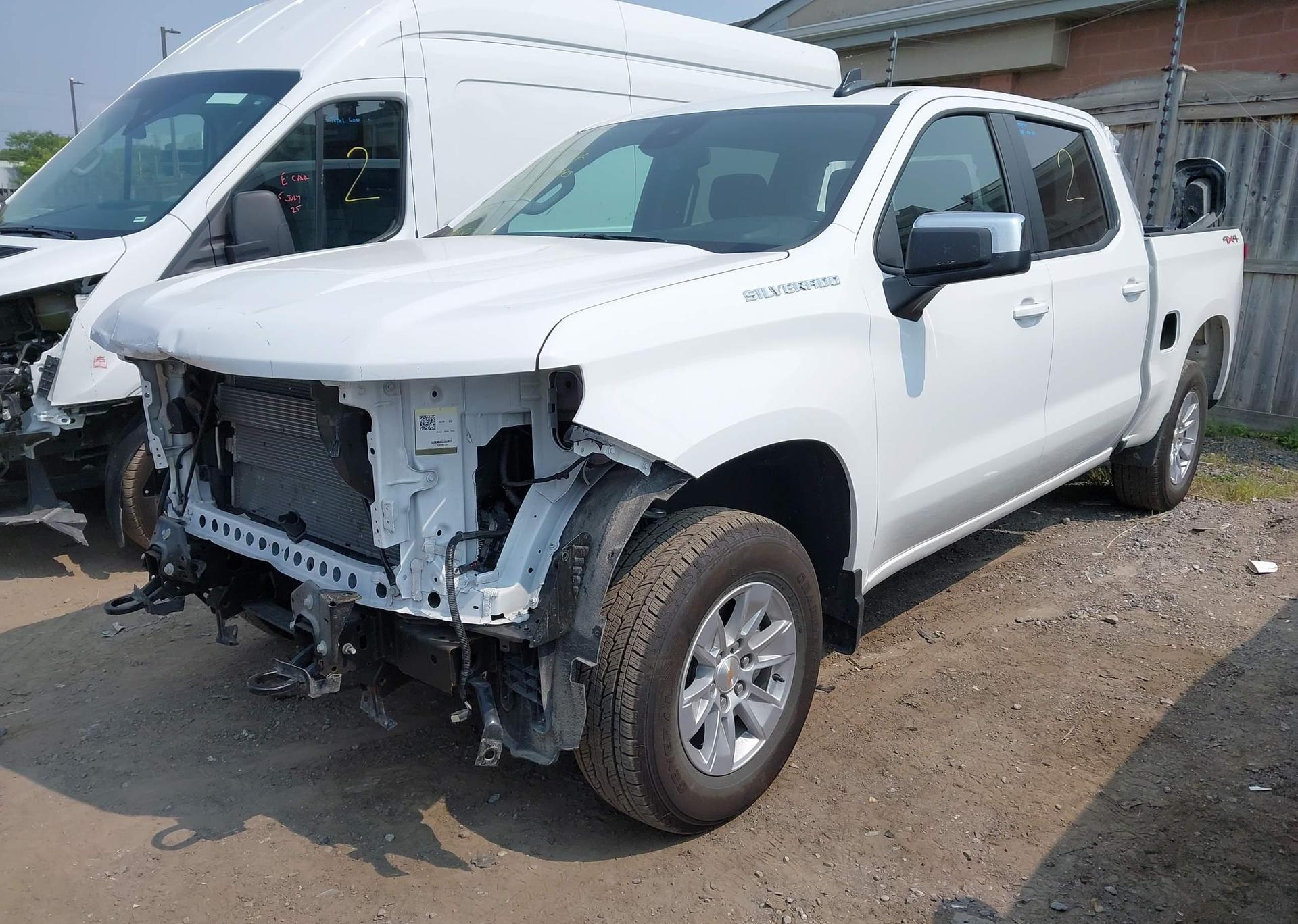 2025 CHEVROLET SILVERADO K1500 LT