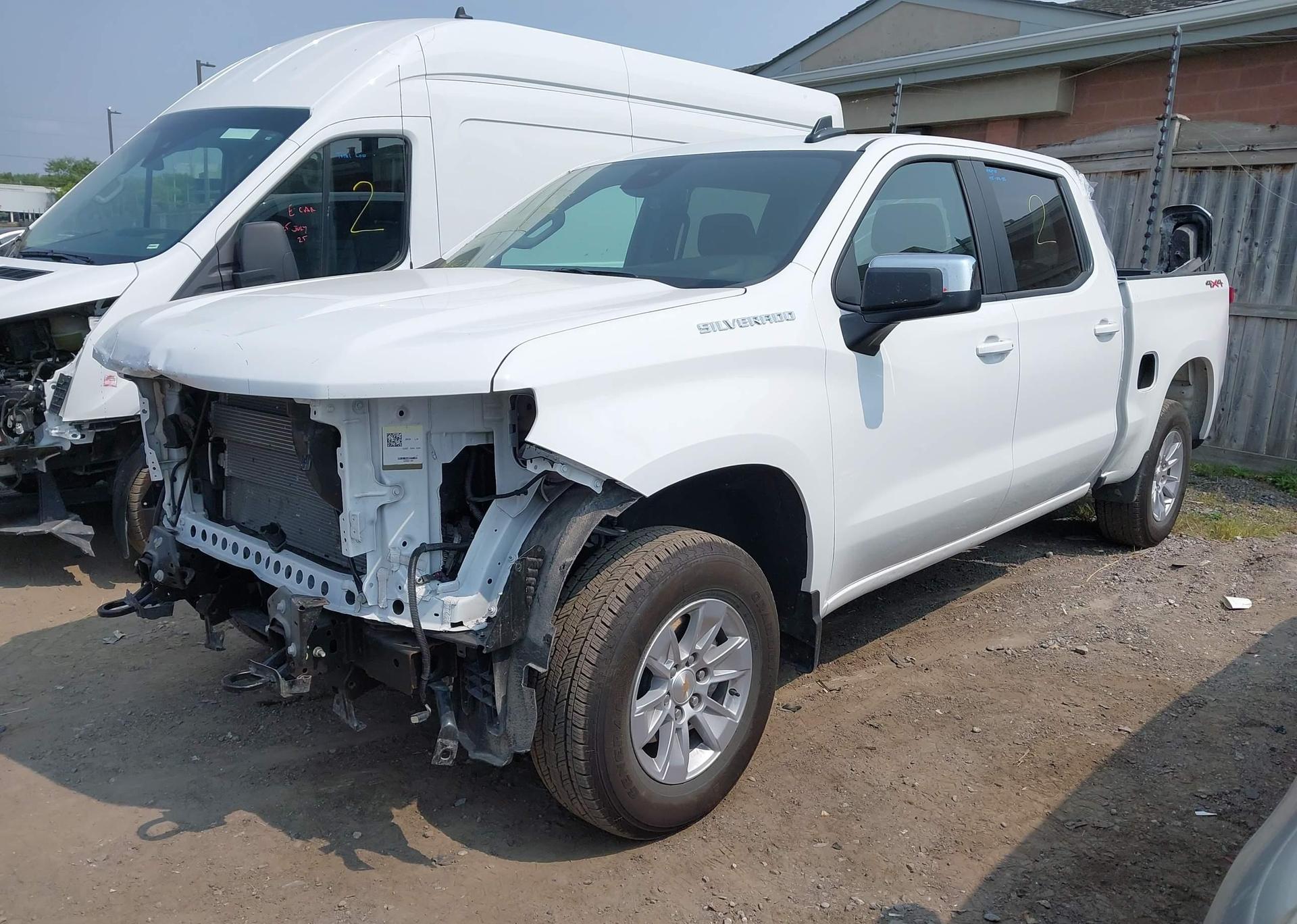 2025 CHEVROLET SILVERADO K1500 LT