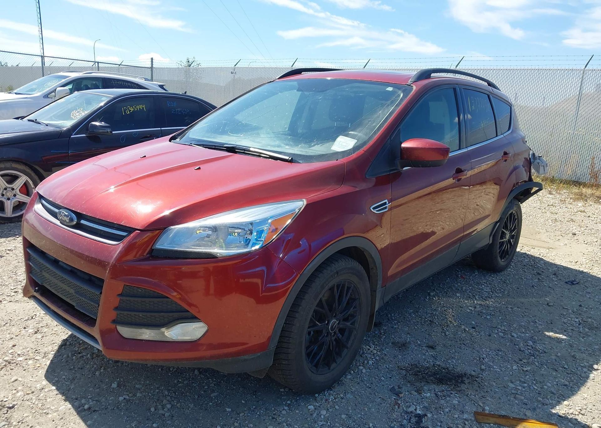 2015 FORD ESCAPE SE