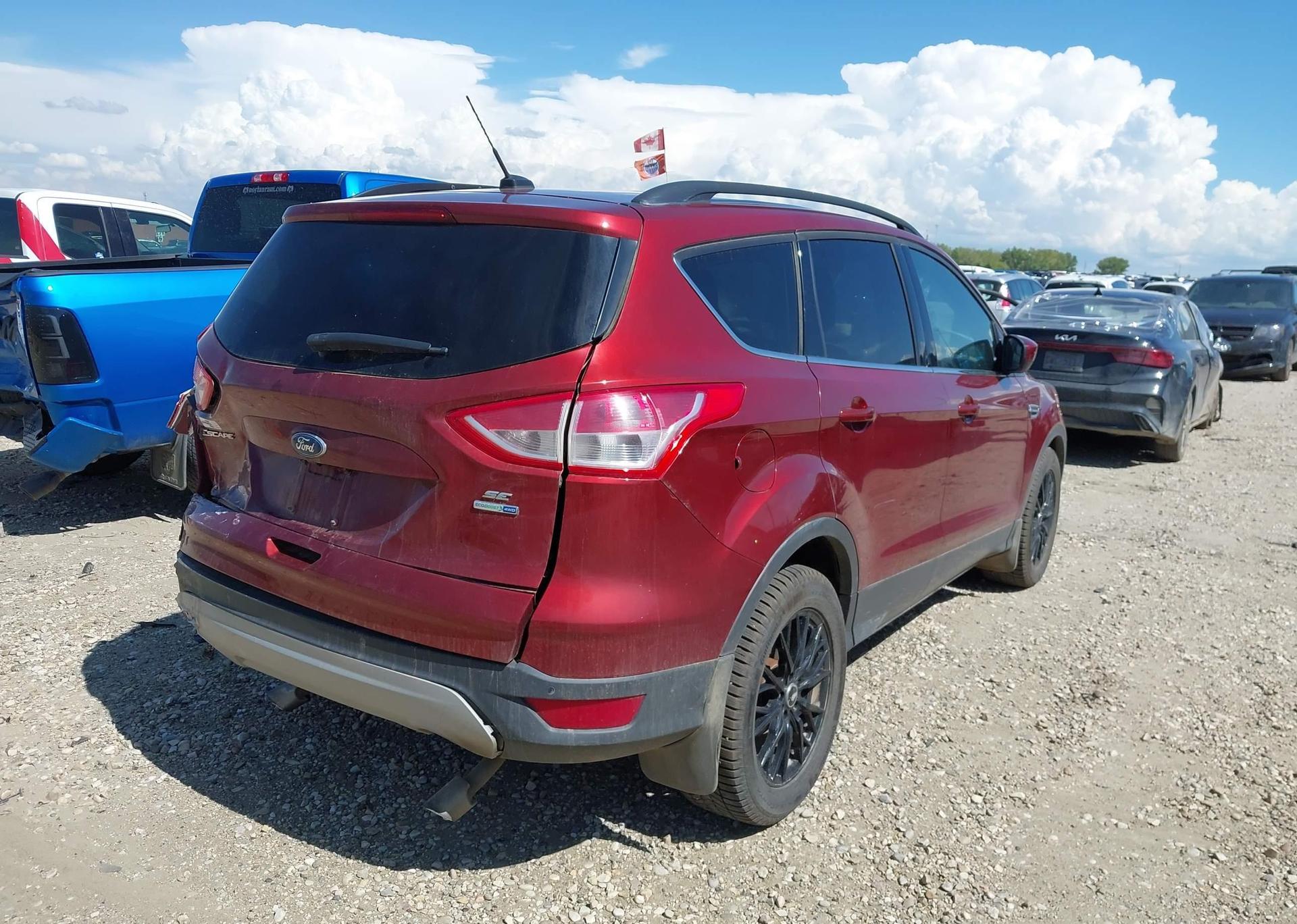 2015 FORD ESCAPE SE