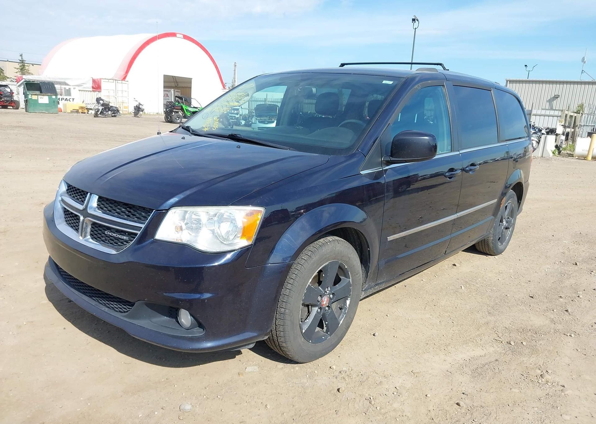 2011 DODGE GRAND CARAVAN CREW