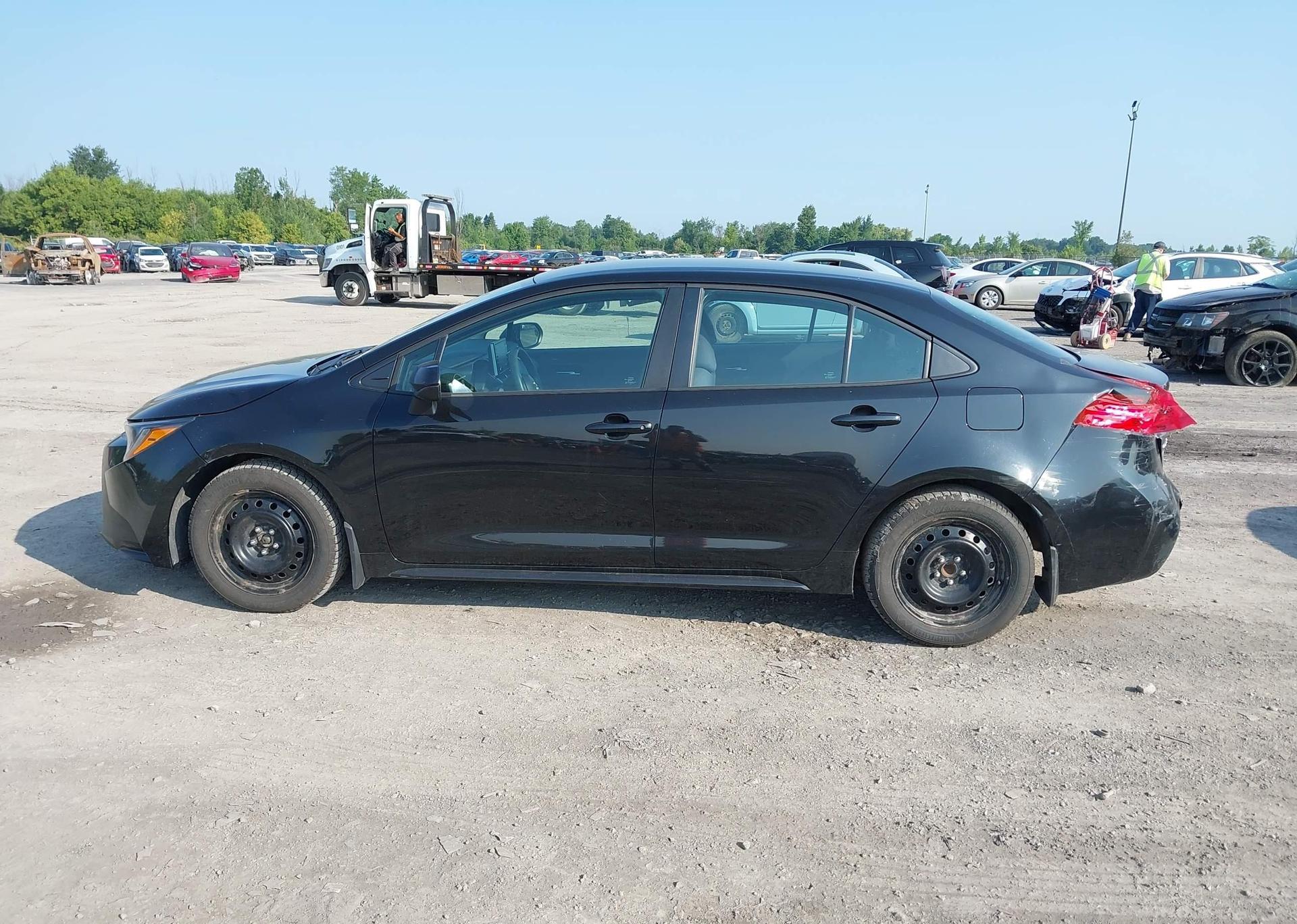 2021 TOYOTA COROLLA LE