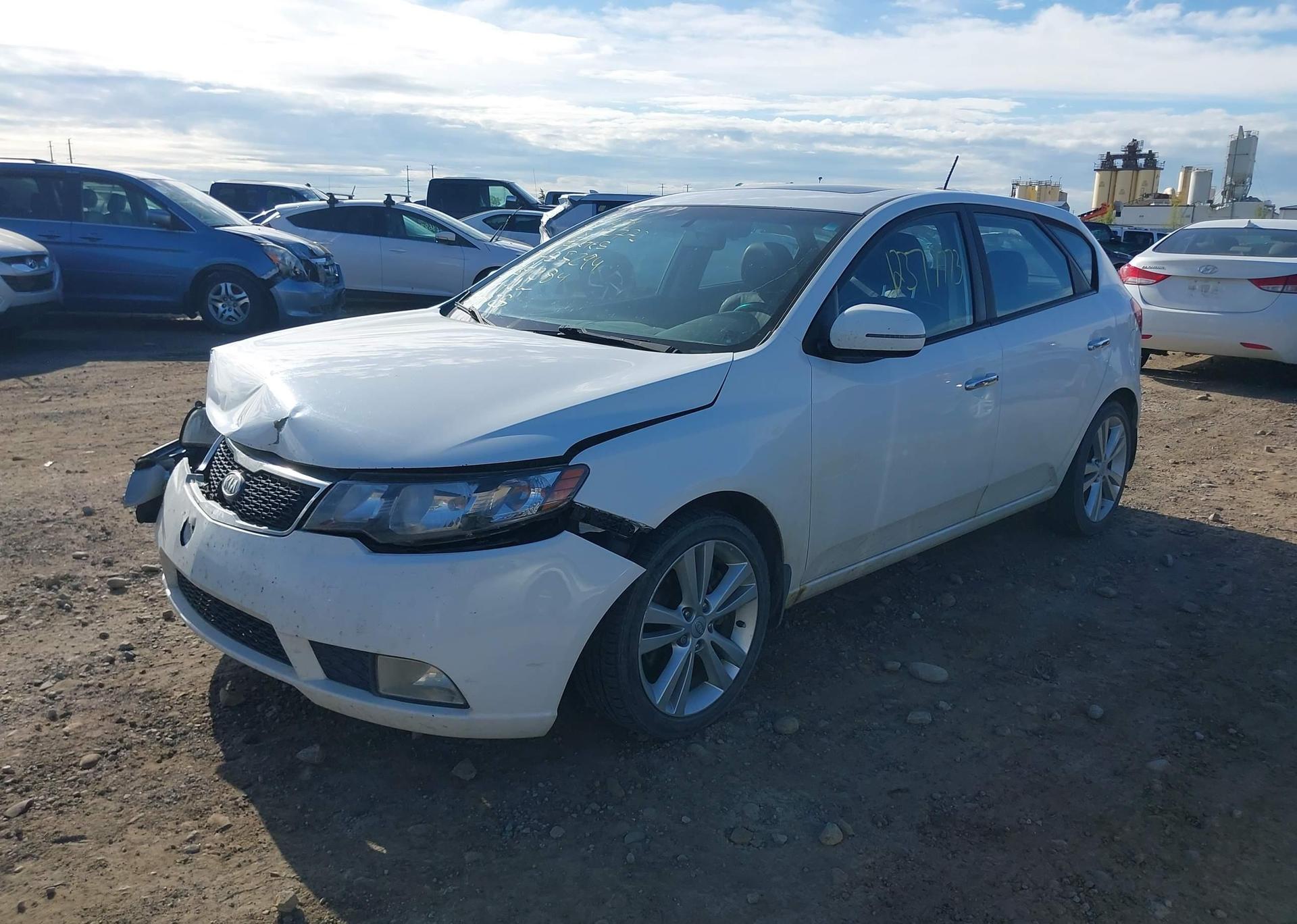 2011 KIA FORTE5 2.4L SX