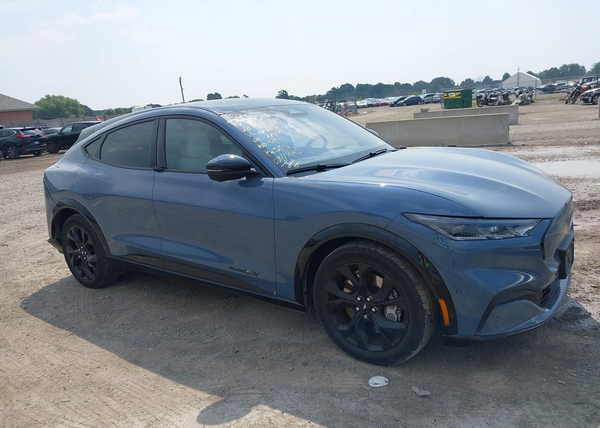 2023 FORD MUSTANG MACH-E