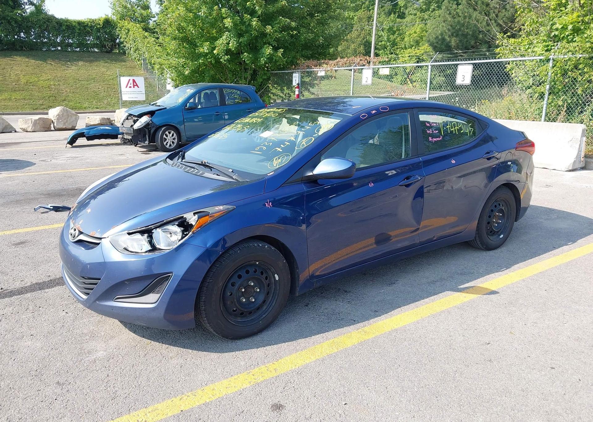 2016 HYUNDAI ELANTRA SE