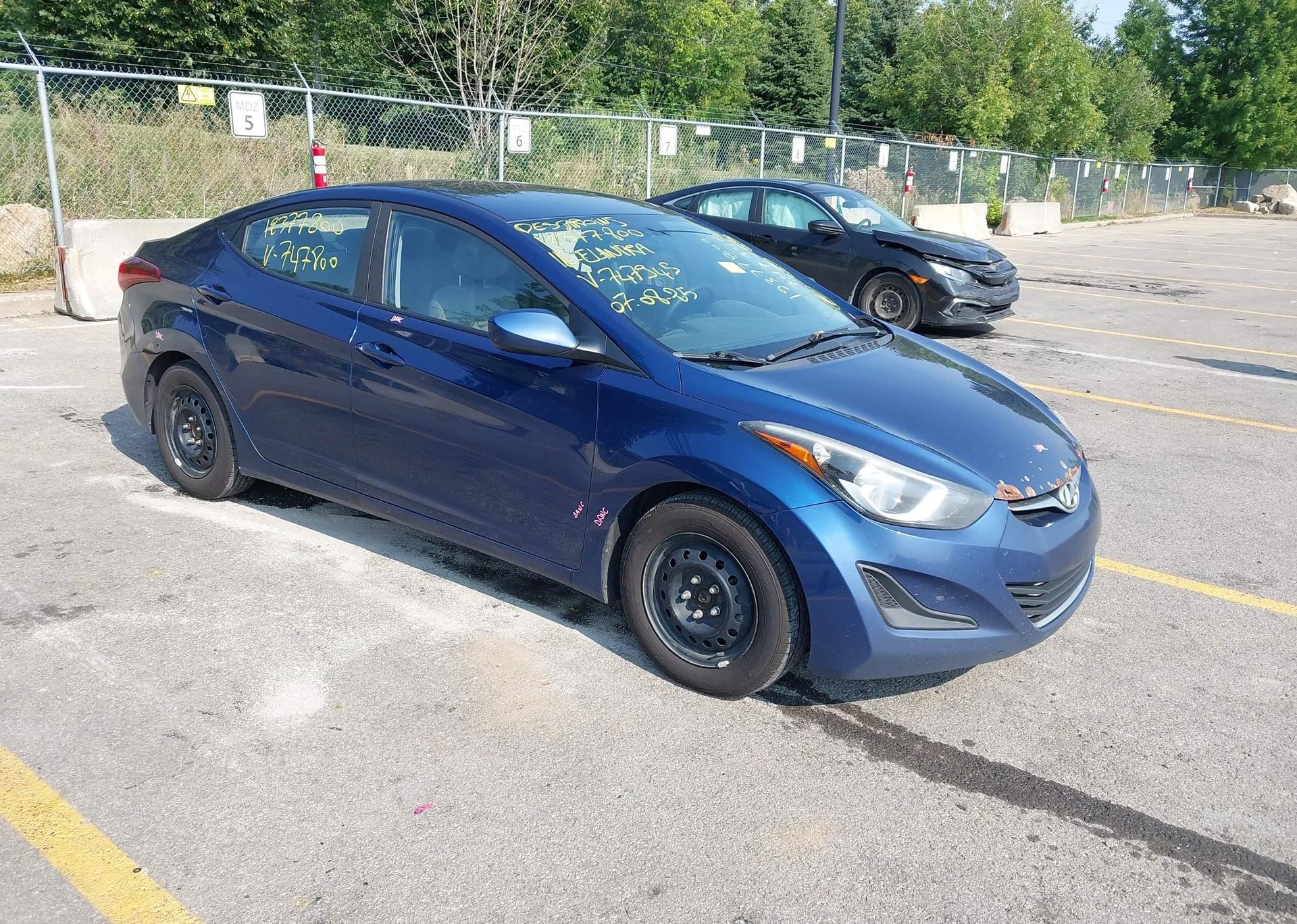 2016 HYUNDAI ELANTRA SE