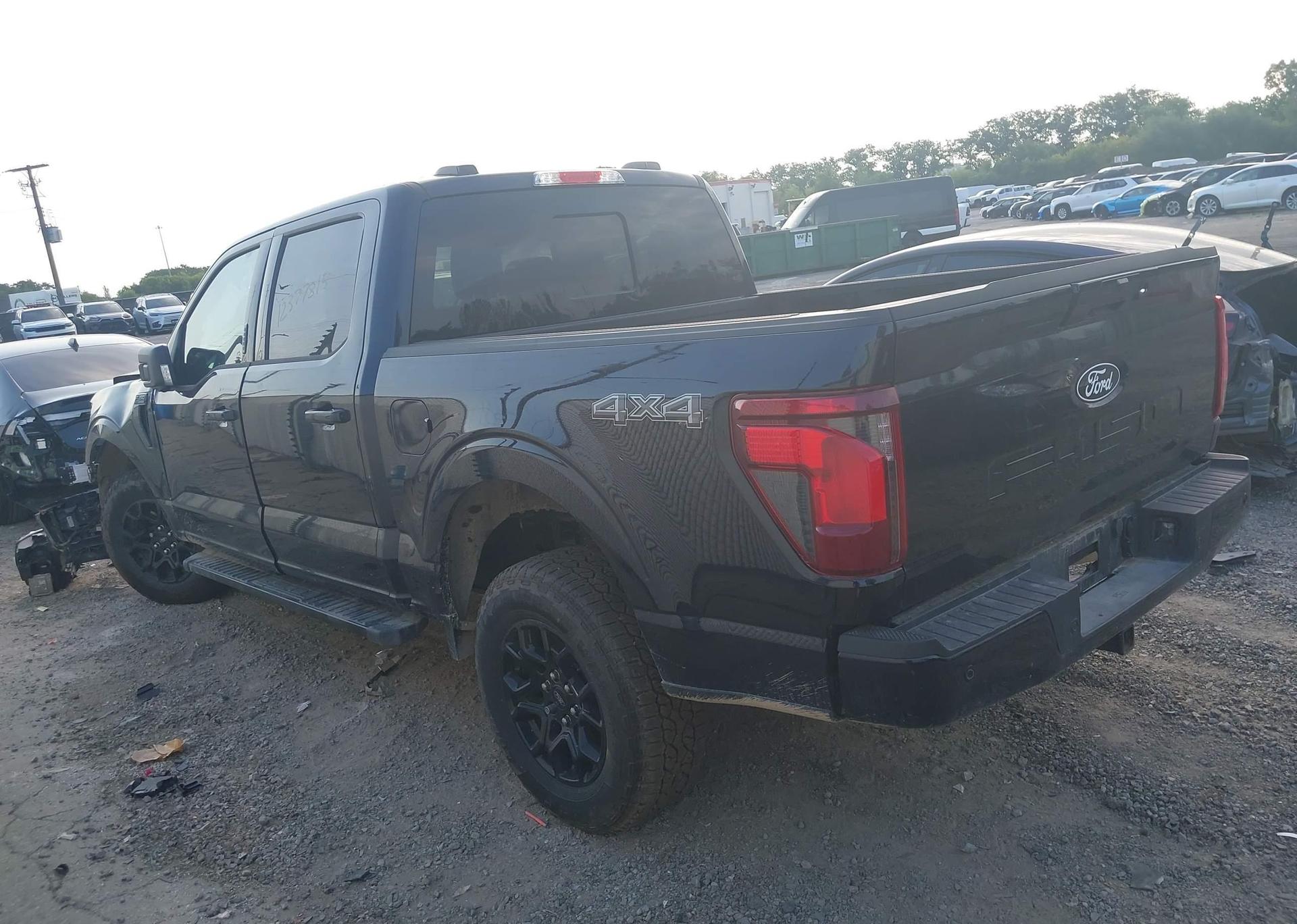 2024 FORD F150 XLT