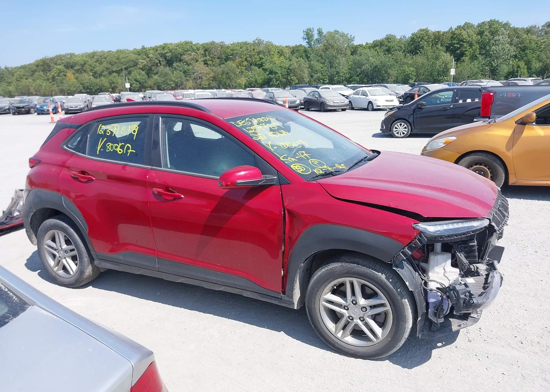 2022 HYUNDAI KONA SE