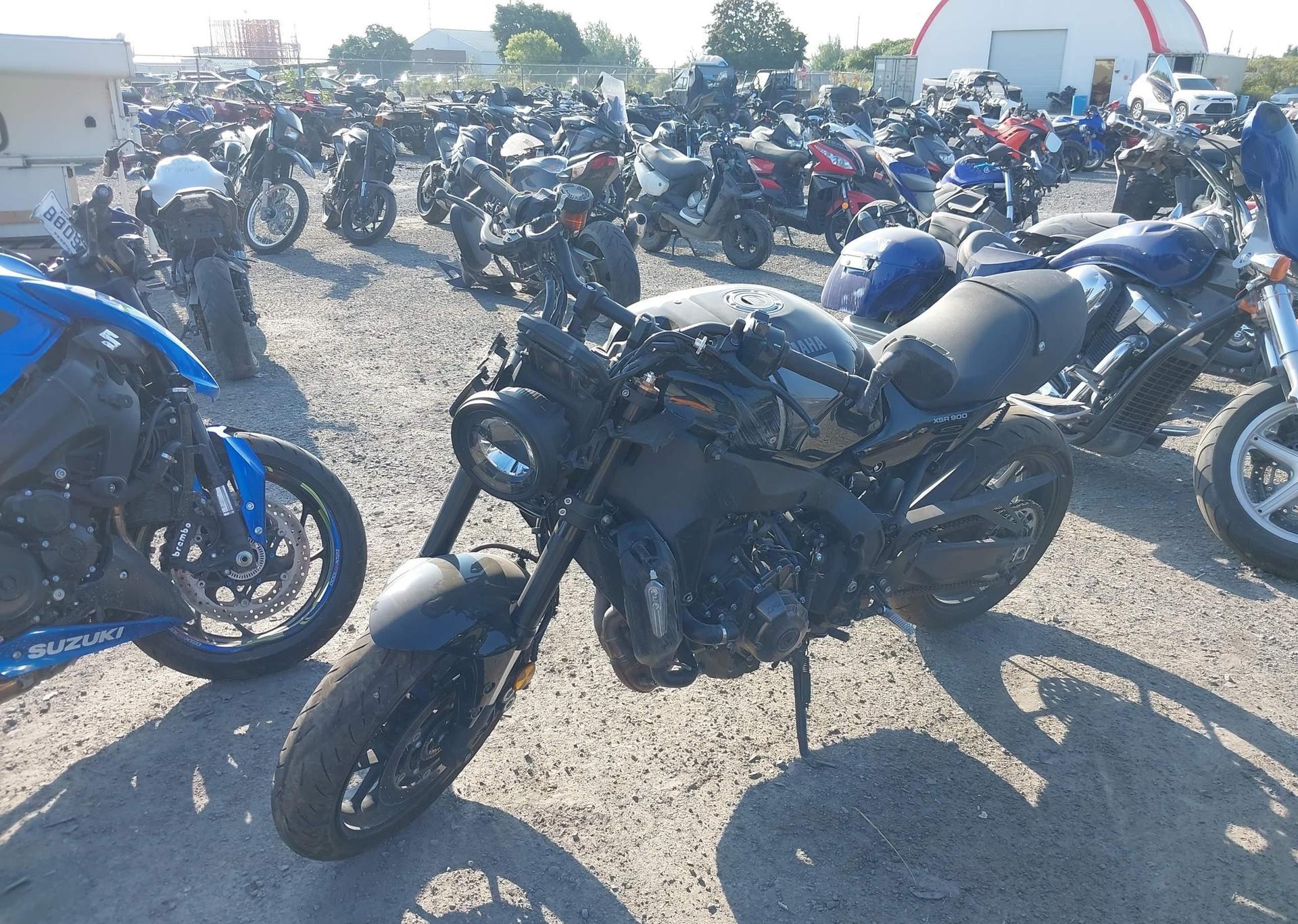 2024 YAMAHA XSR900