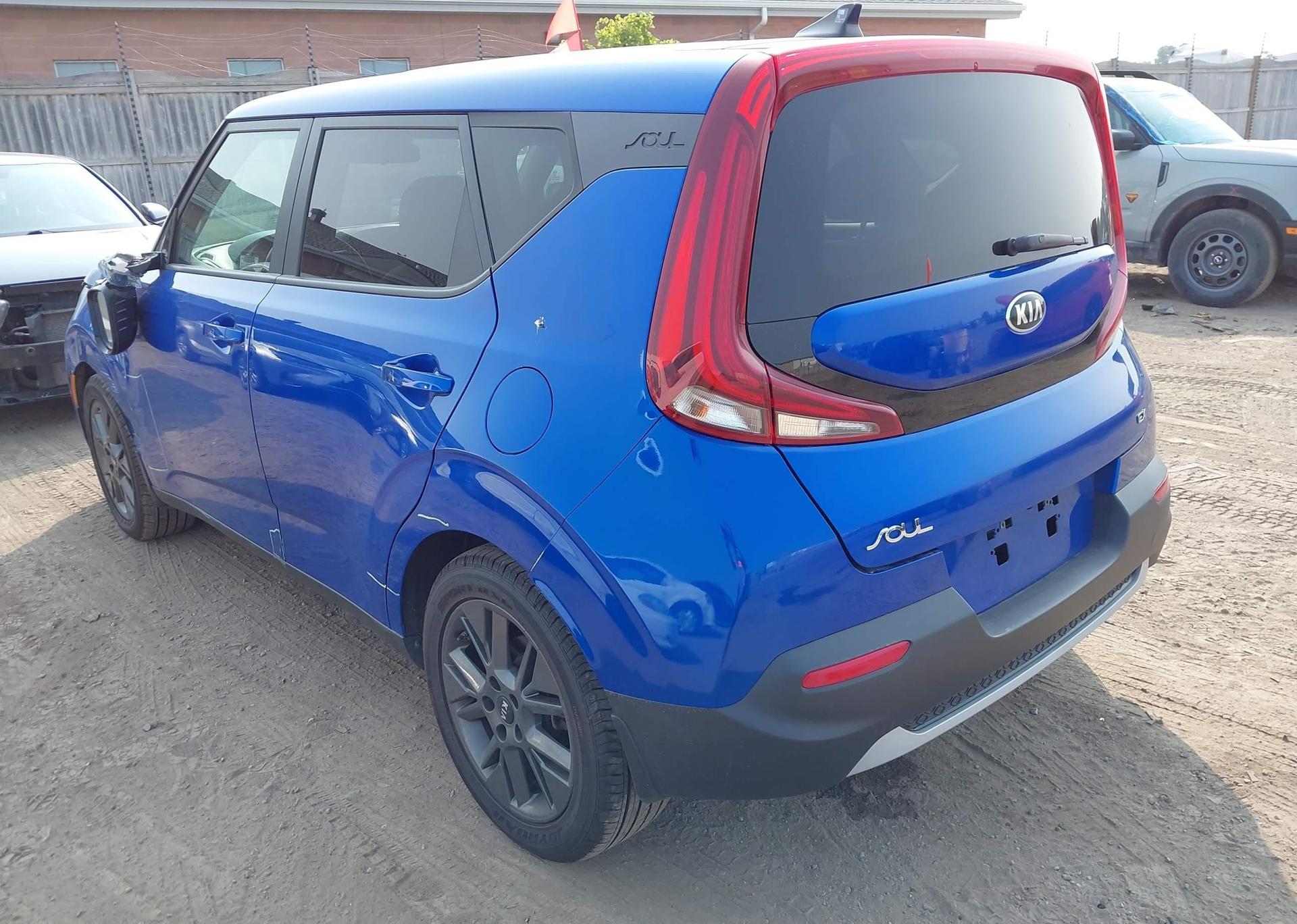 2021 KIA SOUL EX