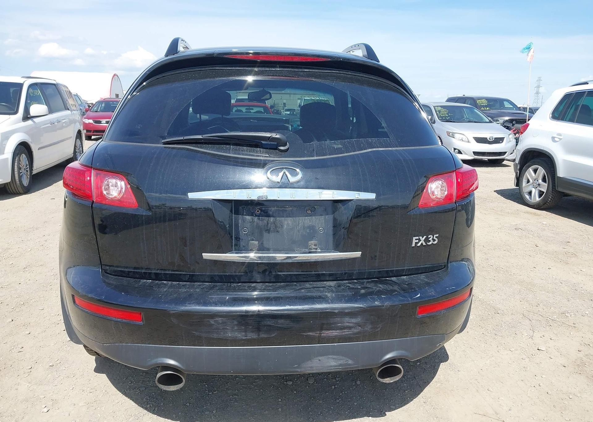 2004 INFINITI FX35