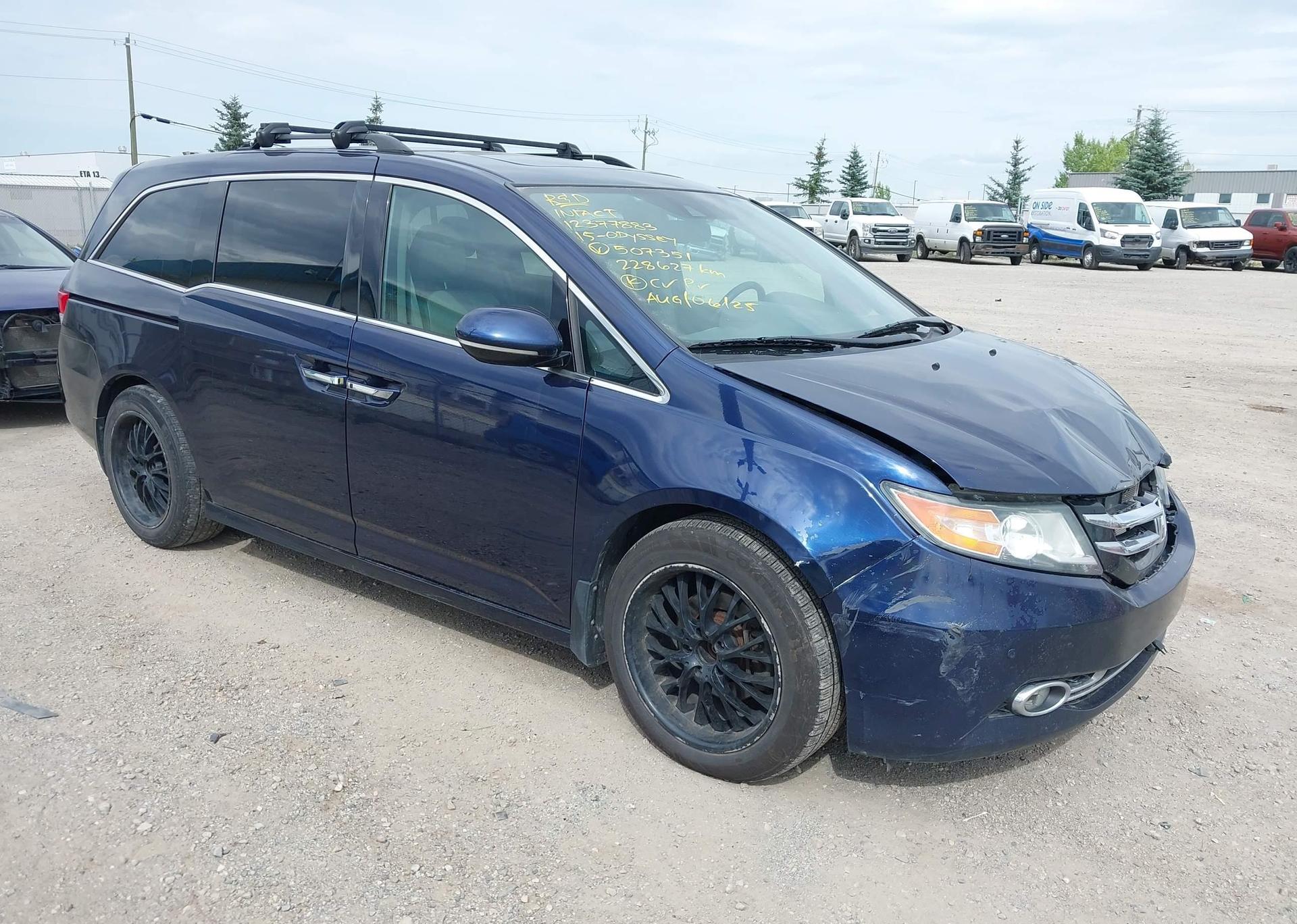 2015 HONDA ODYSSEY TOURING