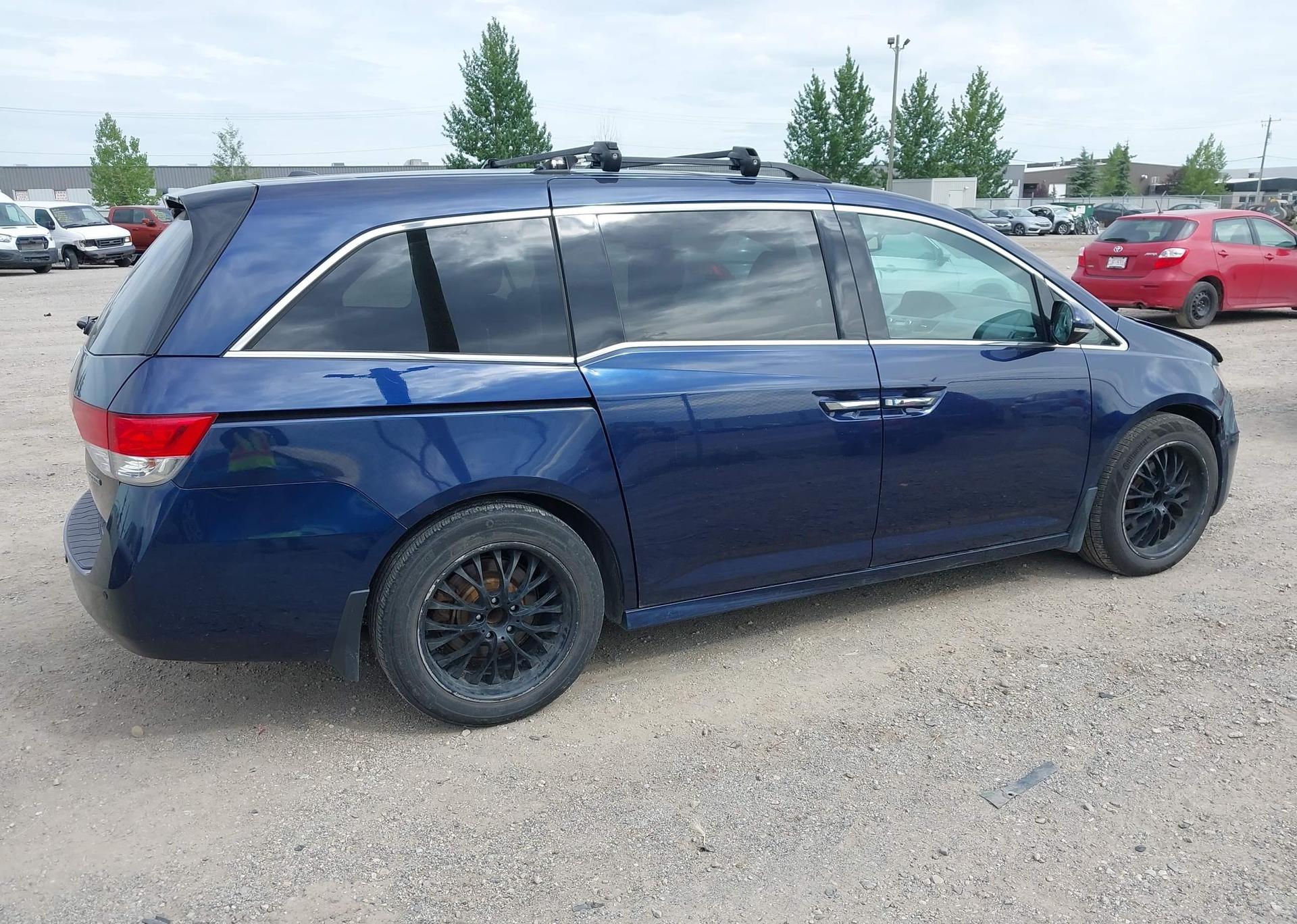 2015 HONDA ODYSSEY TOURING