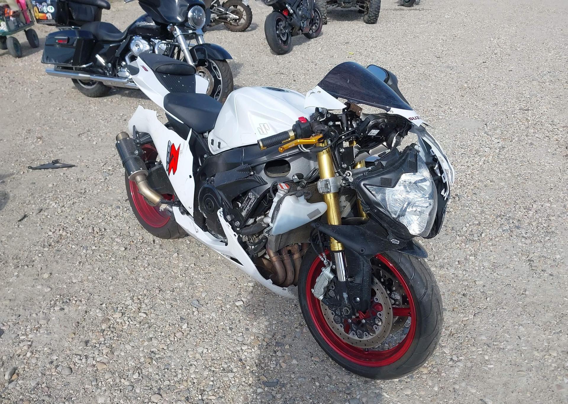 2017 SUZUKI GSX-R750