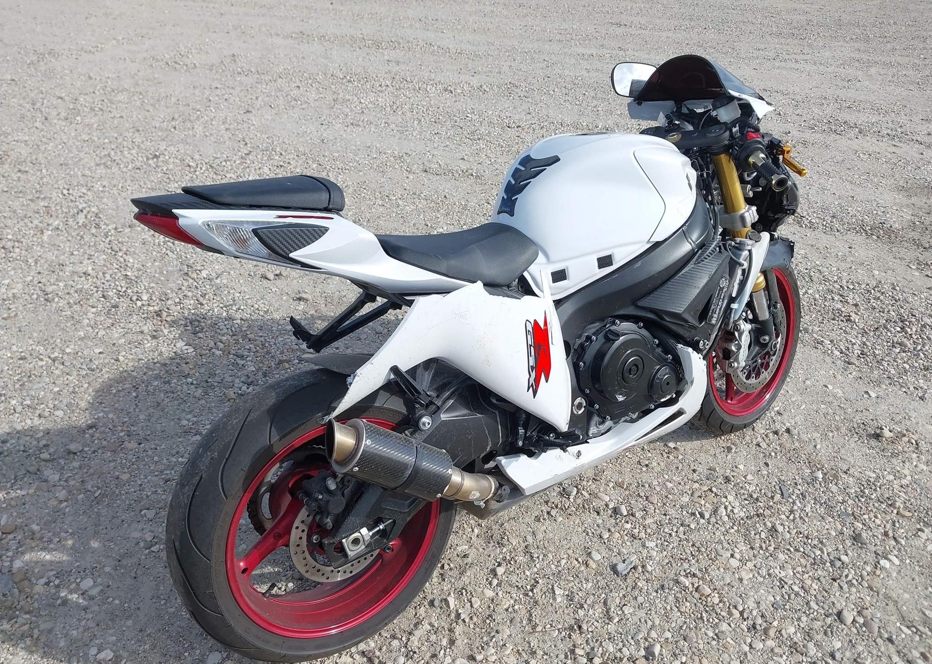2017 SUZUKI GSX-R750