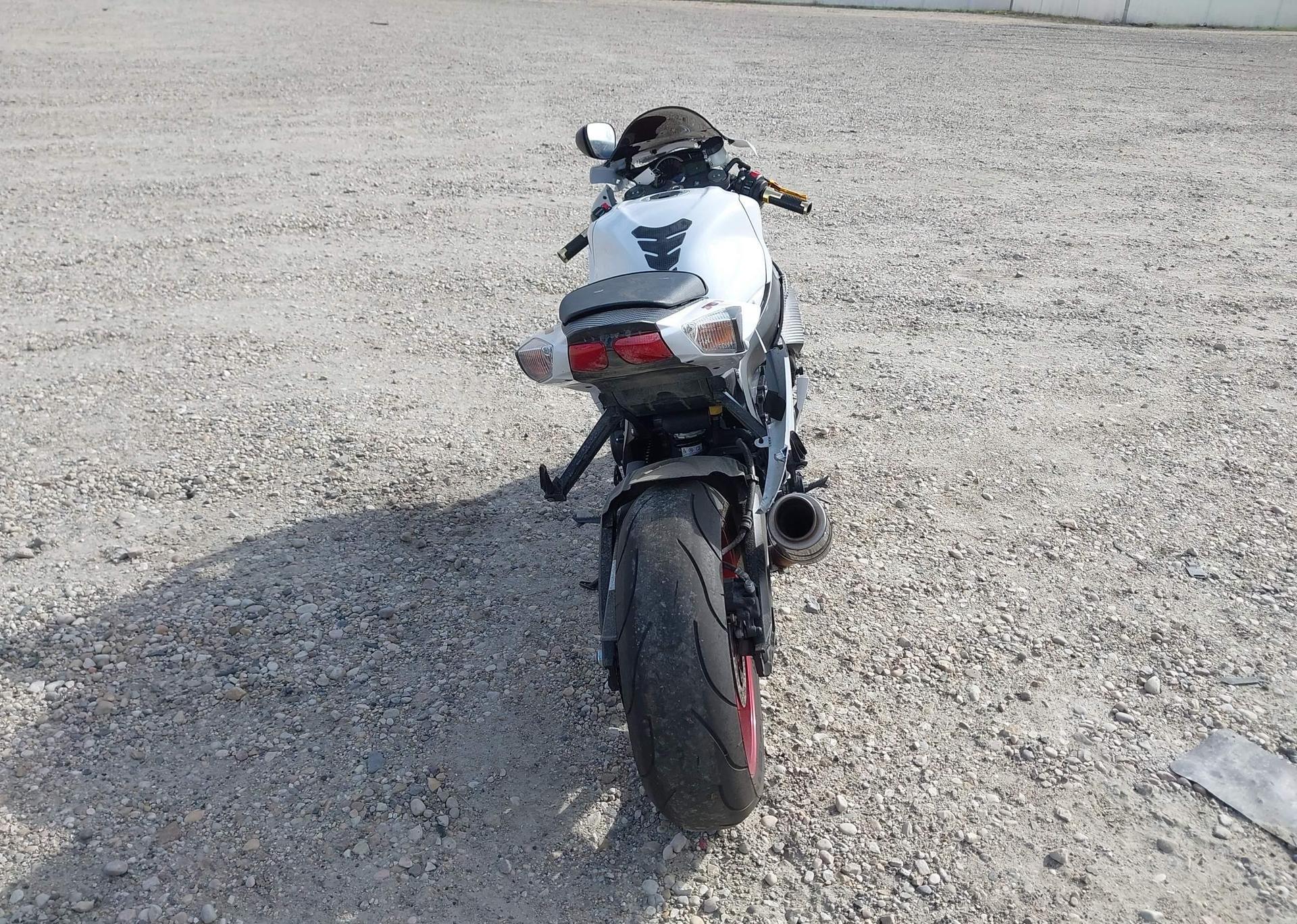 2017 SUZUKI GSX-R750