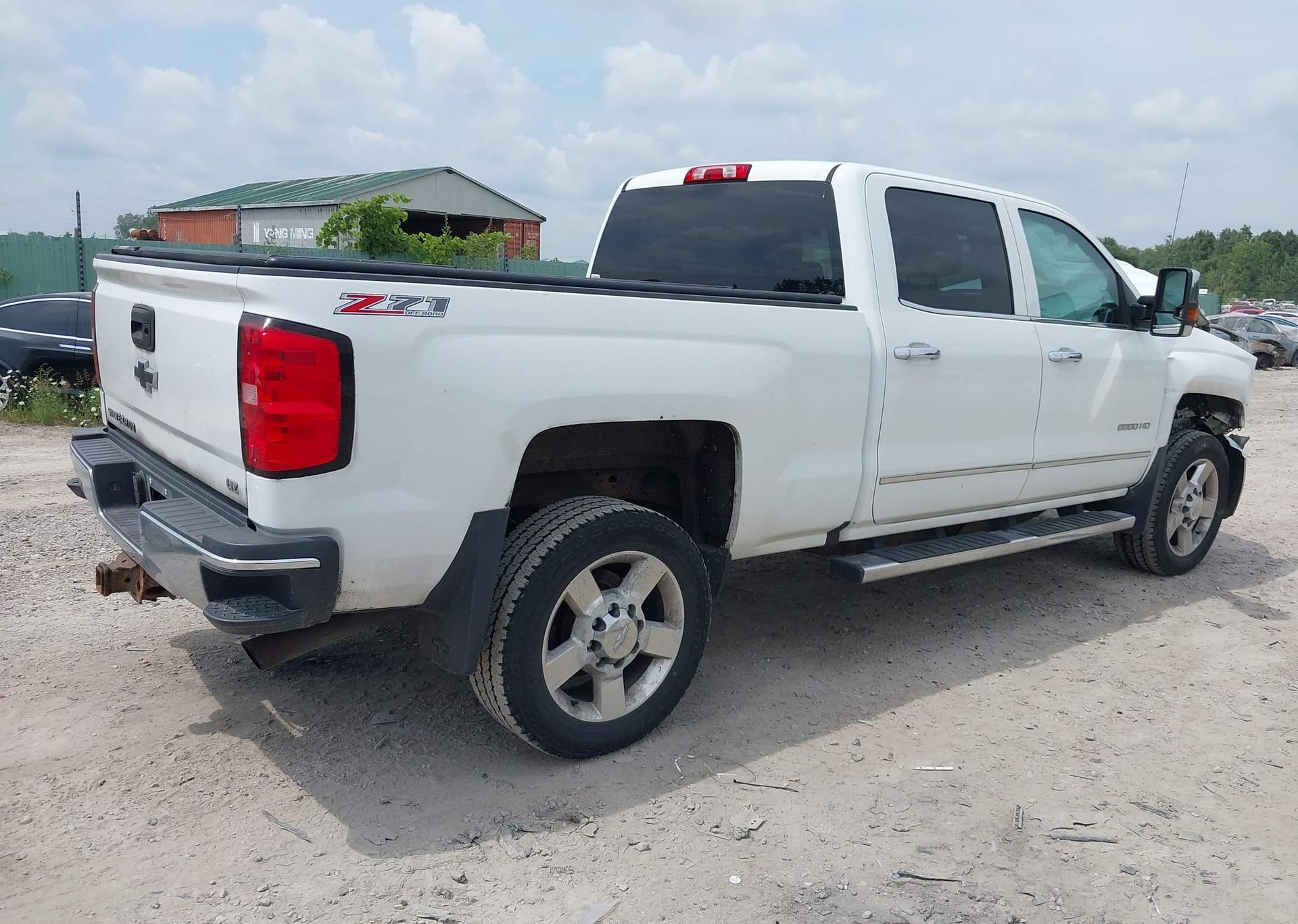2016 CHEVROLET SILVERADO K2500 HEAVY DUTY LTZ