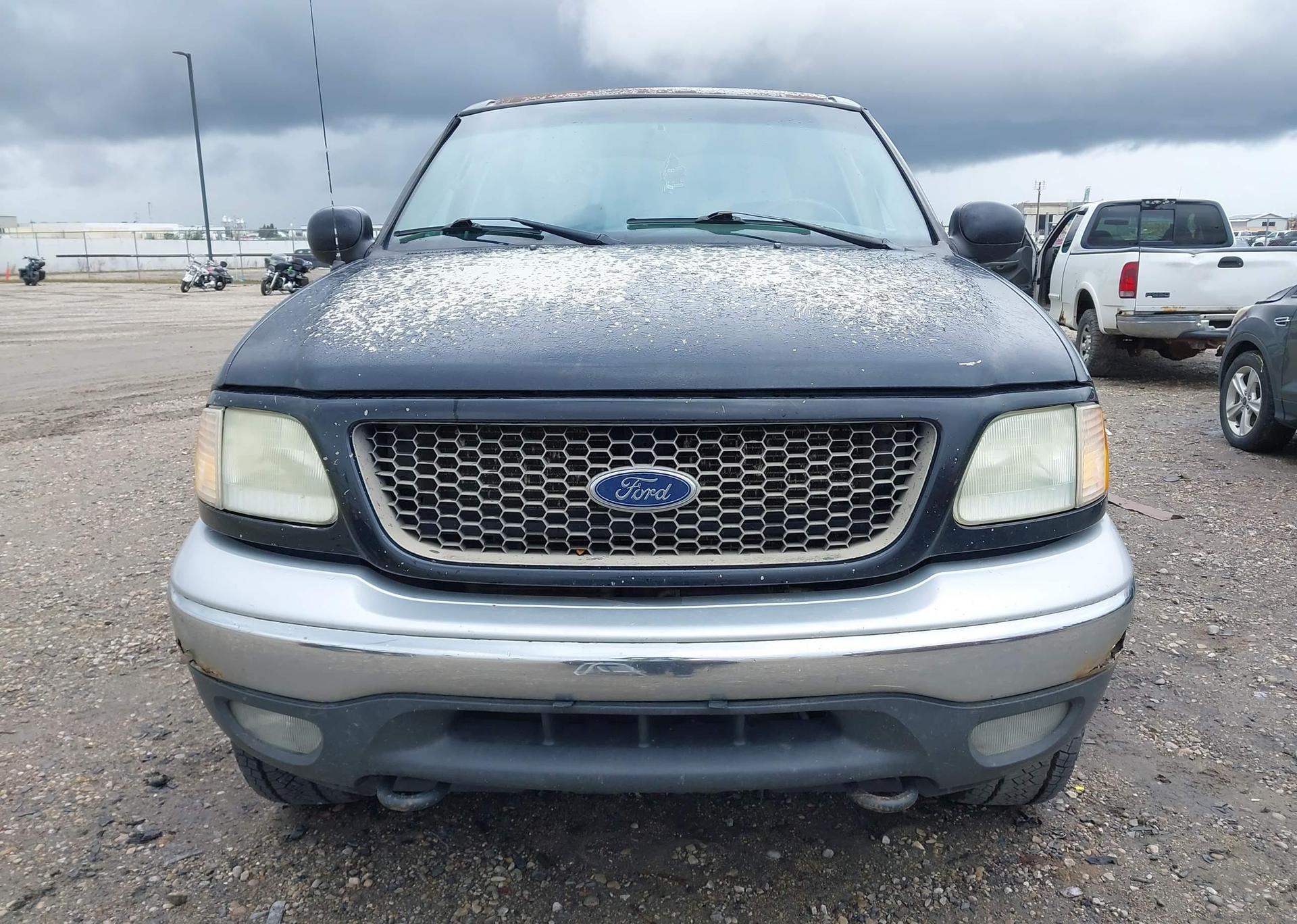 2003 FORD F-150 LARIAT