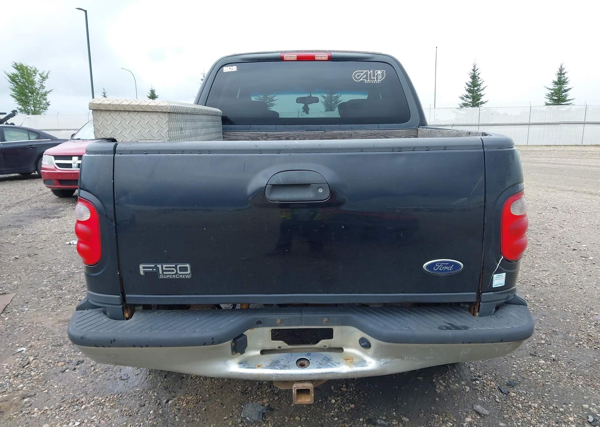 2003 FORD F-150 LARIAT